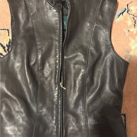 Danier Dark Leather Vest - Picture 5 of 7